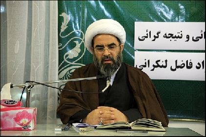 تحلیلی نو بر مبنای فقهی امام خمینی(قده) در انقلاب و قیام علیه حکومت پهلوی