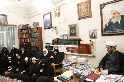 بیانات حضرت آیت الله فاضل لنکرانی(دامت برکاته)؛ در ديدار جمعی از بانوان فرهنگی کشور کویت