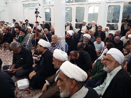 مراسم روضه شهادت حضرت امام جعفر صادق(ع) در دفتر حضرت آیت الله العظمی فاضل لنکرانی(قده) برگزار گردید