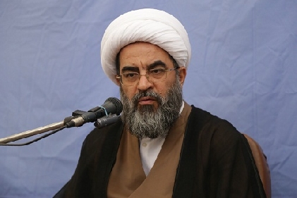 همه فقهاء و اصوليين متفق القول هستند آن دایرهی علم بينهايت خدا را هيچ مخلوقي ندارد حتي ملائکه و انبياء و ائمه