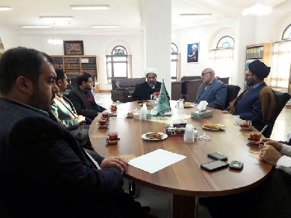 اين حکومت را بخاطر اسلام، دين و مردم بايد حفظ کرد