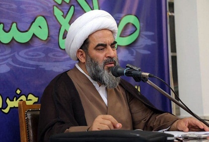 در اموری که مربوط به اساس نظام هست آن حرفی که باید متبع باشد حرف ولی فقيه و رهبری انقلاب است