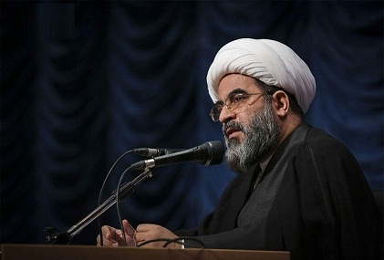 حضرت فاطمه(علیهاالسلام) جوهر اصلی دیانت و شیعه بودن ماست