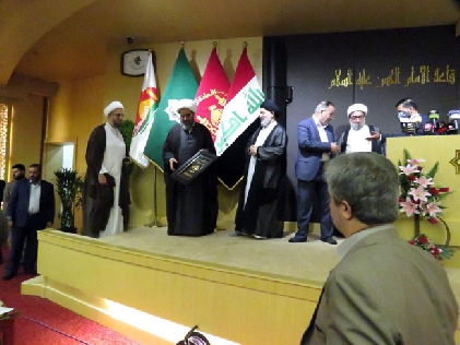 تجلیل از رئیس مرکز فقهی ائمه اطهار(ع) توسط متولی حرم حضرت عباس(ع)