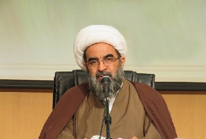 هر چه در دنيا با ذكر خدا مأنوس شويم، مردن و بعد از مرگ ما راحتتر میشود