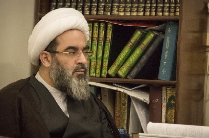 امام کاملا به مرحوم حاج احمد آقا اعتماد داشت و واقعا این اعتماد و امانتداری تا آخر بود