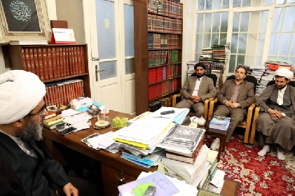 برخی برنامههای صدا و سیما همسو با دشمن در جهت تخریب بنیاد خانواده است