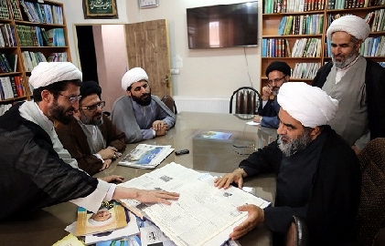 انقلابی بودن خط قرمز حوزه علمیه است