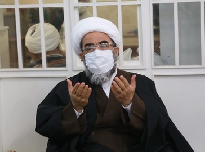 برپایی جشن عید مبعث همراه با ملبس شدن تعدادی از طلاب در دفتر آیتالله فاضل لنکرانی