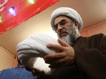 عمامه گذاری 50 تن از طلاب حوزه علمیه به دست حضرت آیت الله فاضل لنکرانی