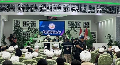 اشک بر امام حسین(علیهالسلام) علامت ایمان/2 (کلیپ تصویری)