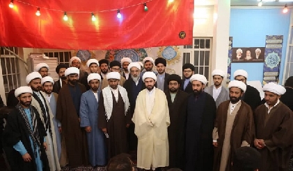 مراسم عمامهگذاری همزمان با جشن میلاد امام زمان(ع) در دفتر آیت الله فاضل لنکرانی