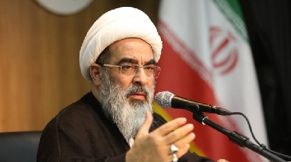 اساس حوزه؛ استمرار جریان امامت در زمان غیبت کبری / رکن و سرمایه اصلی حوزهها؛ قرآن و عترت است