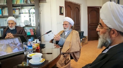 حوزه علمیه در پرتو انقلاب به دنبال رشد و جهش علمی باشد