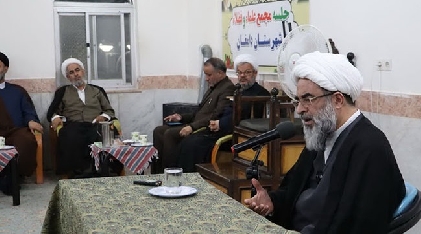 رسالت روحانیت در عصر حاضر، مقابله با انحرافات