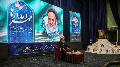 علامه طباطبایی افتخار شیعه و نقطهی عطفی در تاریخ علمی دین و روحانیت بود