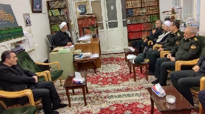 شرکت در مراسمات مذهبی بهترین شاهد بر غلط بودن القائات دشمنان مبنی بر دین گریزی جوانان است